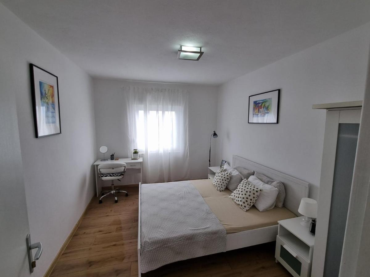 Apartmani Mali Селце Екстер'єр фото