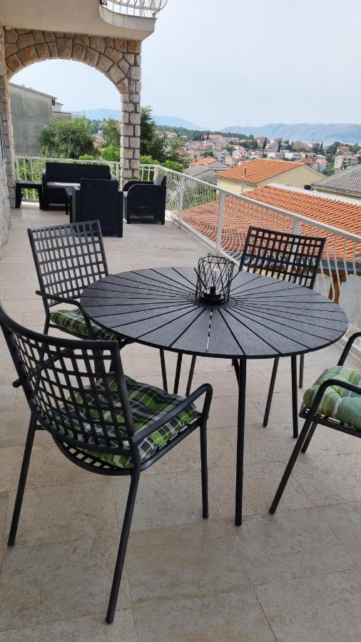 Apartmani Mali Селце Екстер'єр фото