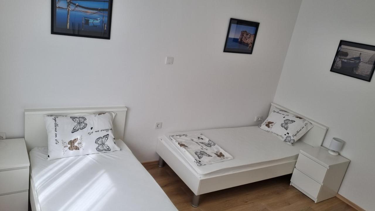Apartmani Mali Селце Екстер'єр фото
